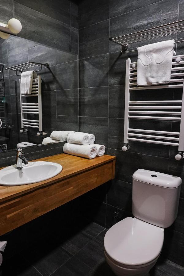 Hotel Stancia Kazbegi - City Center Eksteriør billede