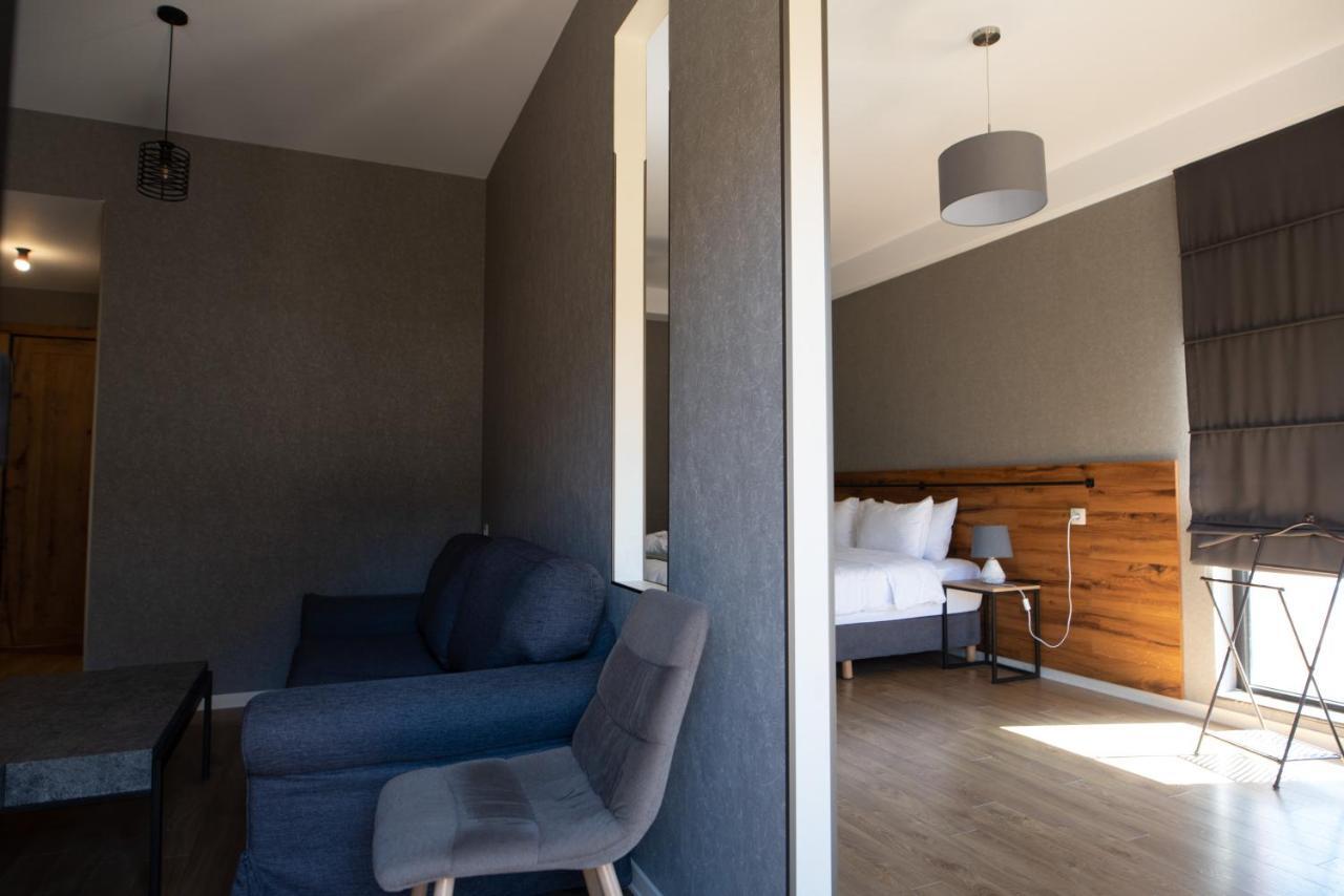 Hotel Stancia Kazbegi - City Center Eksteriør billede